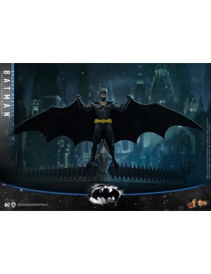 Hot Toys Movie Masterpiece Batman Returns 1/6 Scale Collectible Figure Deluxe Version