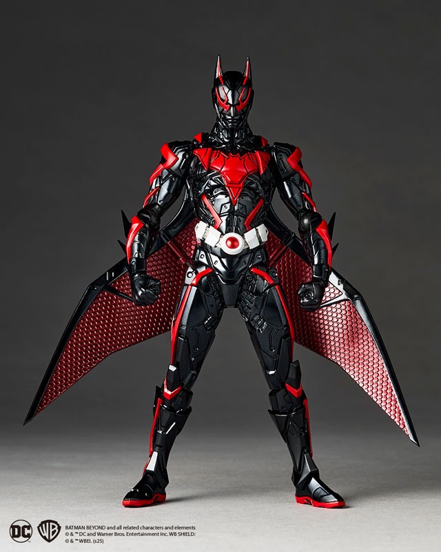 KAIYODO AMAZING YAMAGUCHI REVOLTECH BATMAN BEYOND