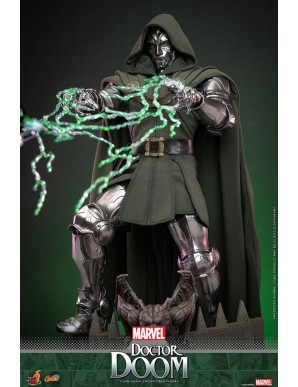 Hot Toys Marvel Comics Doctor Doom 1/6 Scale Collectible Figure