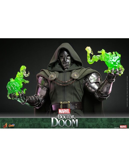 Hot Toys Marvel Comics Doctor Doom 1/6 Scale Collectible Figure