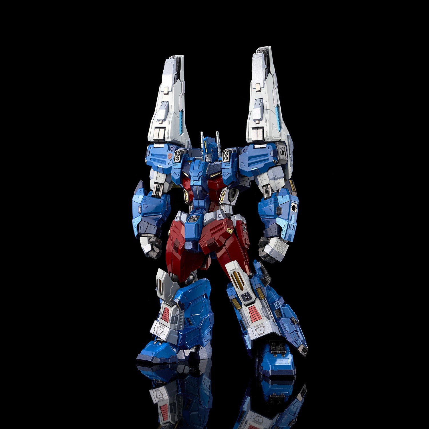FLAME TOYS KURO KARA KURI 11 SERIES TRANSFORMERS ULTRA MAGNUS