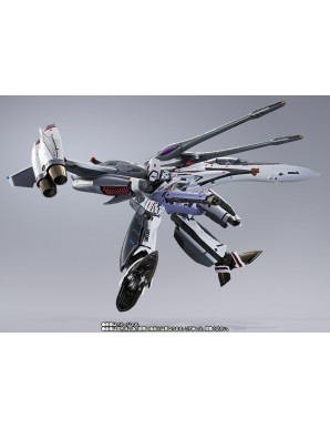 Bandai DX Chogokin Macross Frontier VF-25F Tornado Messiah Valkyrie Alto Saotome Revival Version