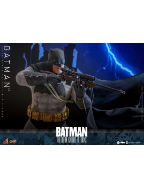 Hot Toys DC Comics Masterpiece Batman The Dark Knight Returns 1/6 Scale Collectible Figure