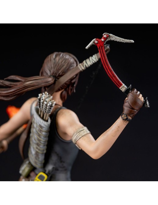 Dark Horse Tomb Raider Lara Croft Survivor Era