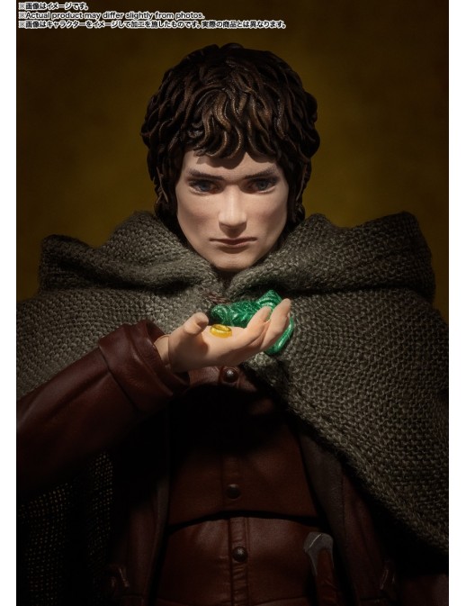 Bandai S.H. Figuarts The Lord of the Rings Frodo & Gollum