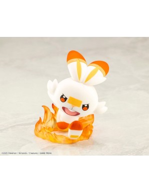 Kotobukiya ARTFX J Pokemon Series Victor with Scorbunny