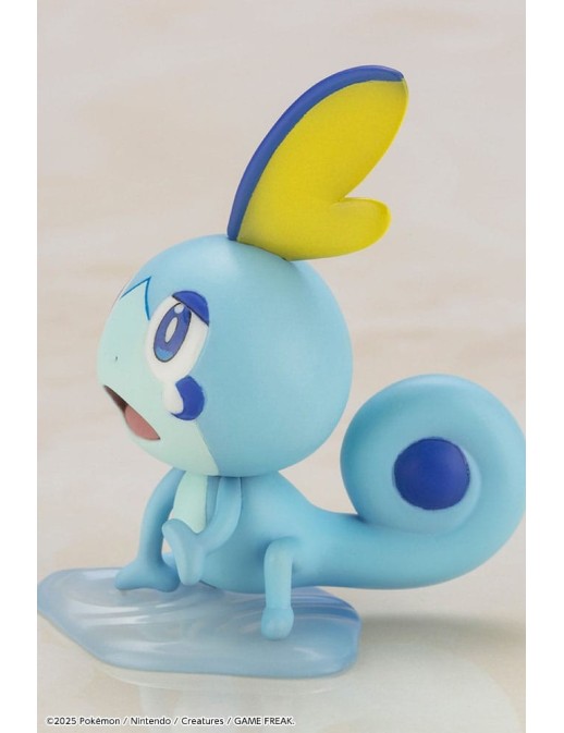 Kotobukiya ARTFX J Pokemon Series Gloria with Sobble