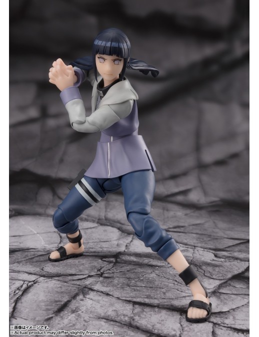 Bandai S.H. Figuarts Naruto Shippuden Hinata Hyuga Noble White Eyes