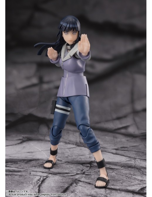 Bandai S.H. Figuarts Naruto Shippuden Hinata Hyuga Noble White Eyes
