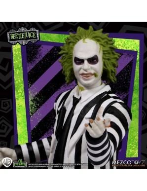Mezco Beetlejuice Series 5 Points Beetlejuice Red Tux & Striped Suit Figure Set