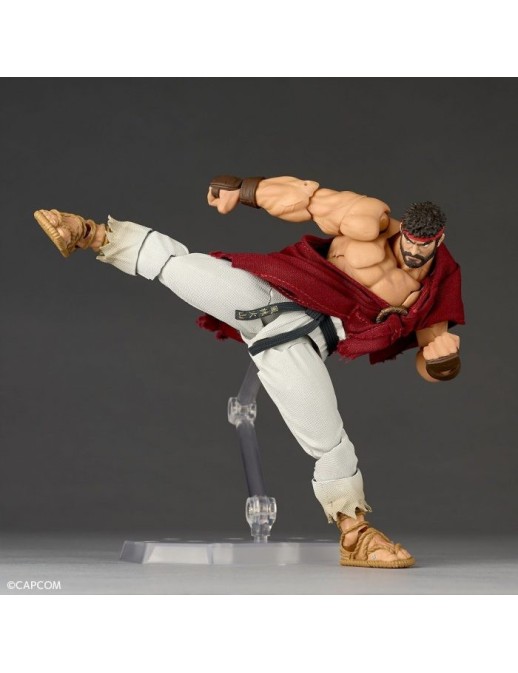 Kaiyodo Amazing Yamaguchi Revoltech No. 079 Street Fighter 6 Ryu
