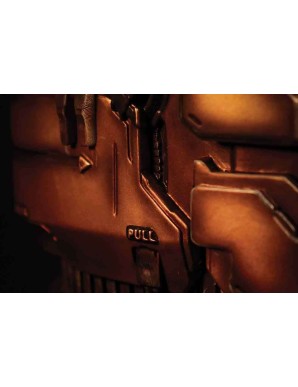 Fanattik Dead Space Isaac Clarke Helmet Replica