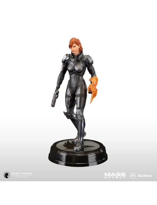 Dark Horse Mass Effect Commander Jane Shepard