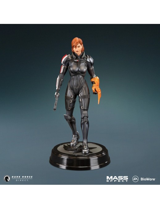 Dark Horse Mass Effect Commander Jane Shepard