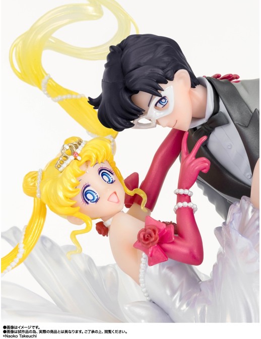 Bandai Figuarts Zero Chouette Sailor Moon Usagi & Tuxedo Mask Moonlight Glow Edition