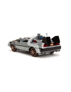 Jada Toys Diecast Model 1/24 Scale Back To The Future III DMC Delorean Time Machine Railroad Wheels