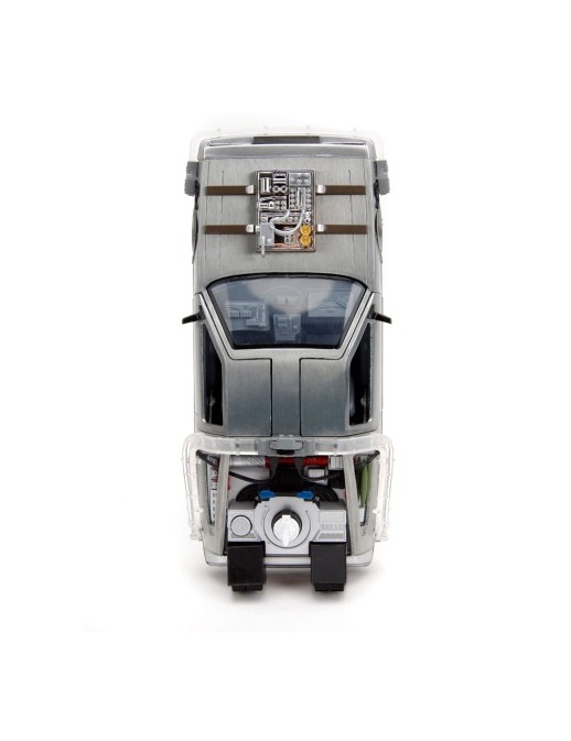 Jada Toys Diecast Model 1/24 Scale Back To The Future III DMC Delorean Time Machine Railroad Wheels