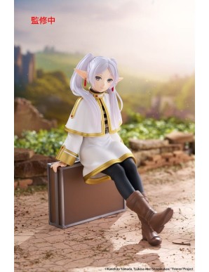 Taito Desktop Cute Frieren Beyond Journey's End Frieren Trunk Case Version