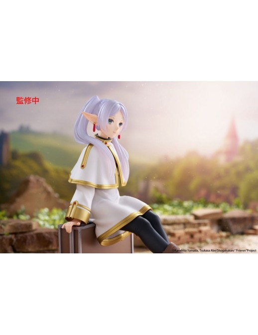 Taito Desktop Cute Frieren Beyond Journey's End Frieren Trunk Case Version