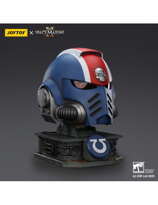 Joy Toy Warhammer 40,000 Space Marine 2 Ultramarines Lieutenant Titus Helmet Replica with Display Stand