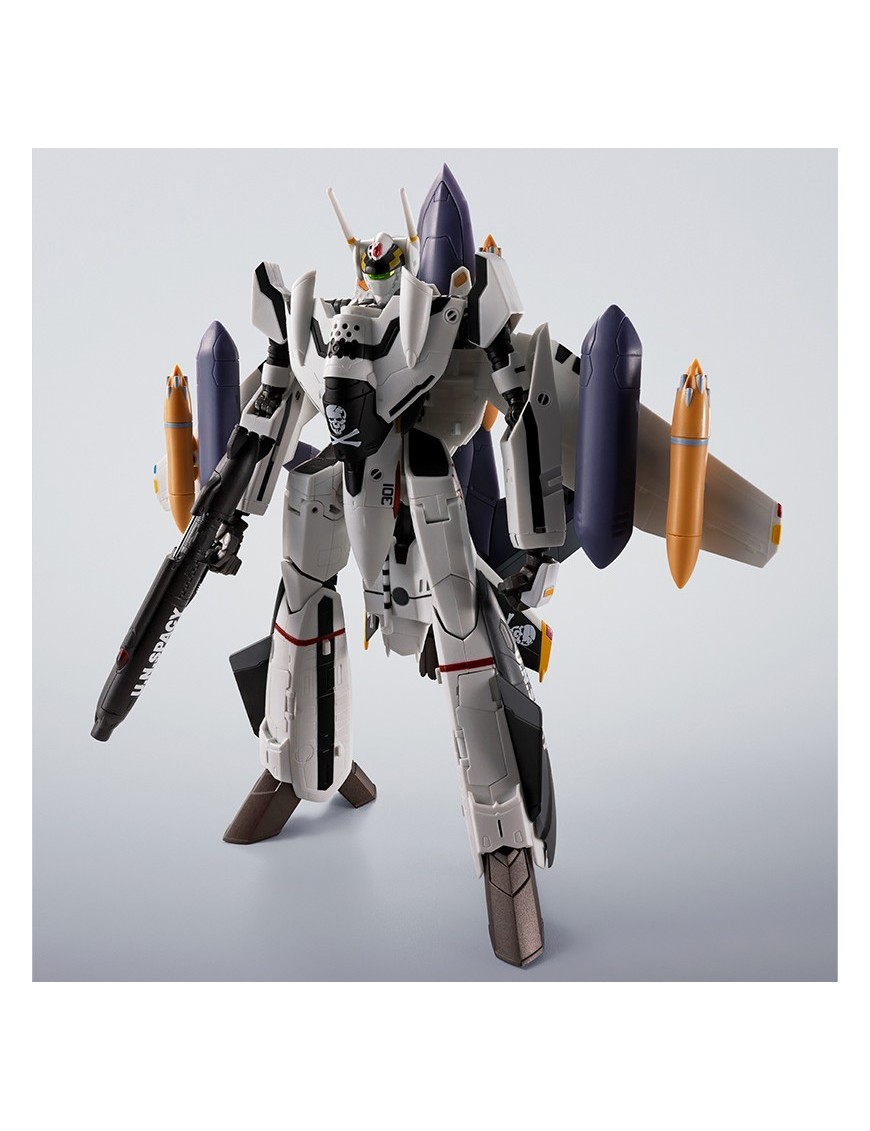 Bandai Hi-Metal R Macross Zero VF-0S Phoenix + QF-2200D-B Ghost Roy Focker Custom Bandai Hi-Metal R Macross Zero VF-0S Phoenix + QF-2200D-B Ghost Roy Focker Custom