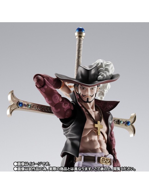Bandai S.H. Figuarts One Piece Dracule Mihawk Hawk-Eye