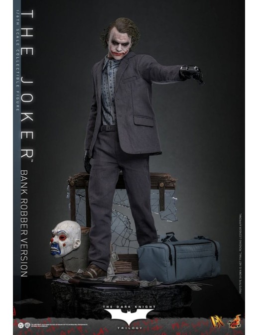 Hot Toys Movie Masterpiece Batman The Dark Knight The Joker Bank Robber Version 1/6 Scale Collectible Figure