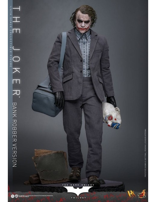Hot Toys Movie Masterpiece Batman The Dark Knight The Joker Bank Robber Version 1/6 Scale Collectible Figure