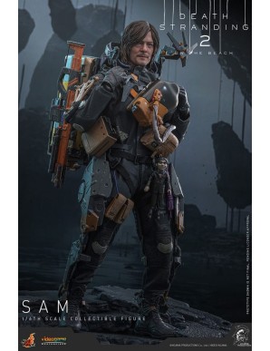 Hot Toys Videogame Masterpiece Death Stranding 2: On The Beach Sam Porter Bridges 1/6 Scale Collectible Figure