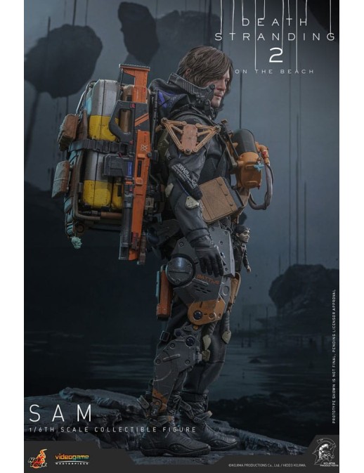 Hot Toys Videogame Masterpiece Batman Death Stranding 2: On The Beach Sam Porter Bridges 1/6 Scale Collectible Figure