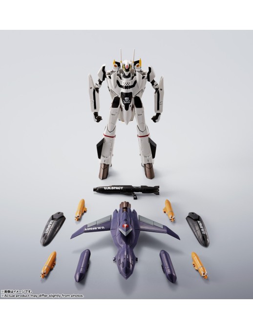 Bandai Hi-Metal R Macross Zero VF-0S Phoenix + QF-2200D-B Ghost Roy Focker Custom