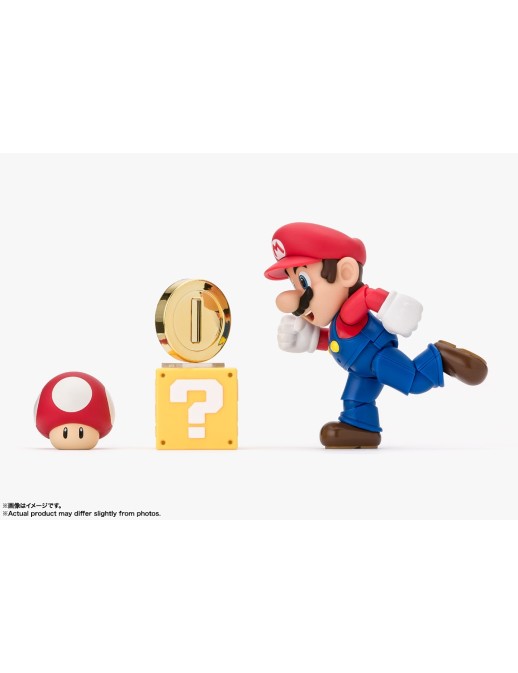 Bandai S.H. Figuarts Super Mario Mario