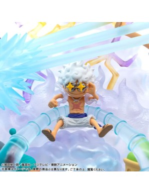Bandai Premium One Piece World Collectable Figure Premium Monkey D. Luffy Gear 5 Special Figure