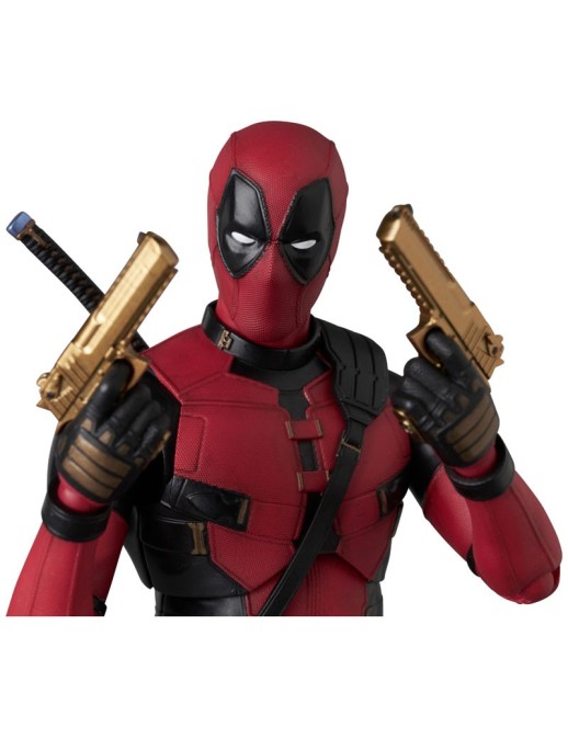 Medicom Toy MAFEX Deadpool & Wolverine Deadpool