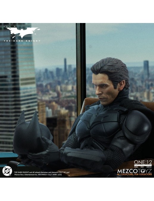 Mezco Toys The One 12 Collective The Dark Knight Batman