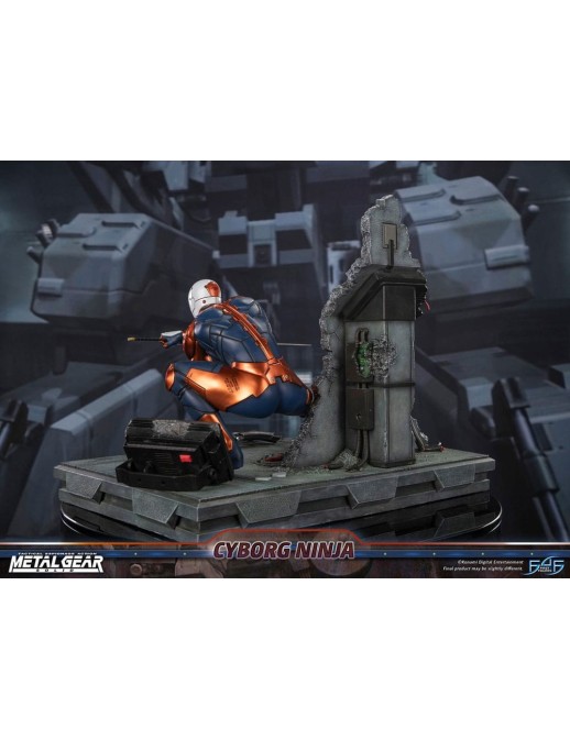 First 4 Figures Metal Gear Solid Cyborg Ninja Gray Fox