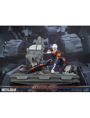 First 4 Figures Metal Gear Solid Cyborg Ninja Gray Fox