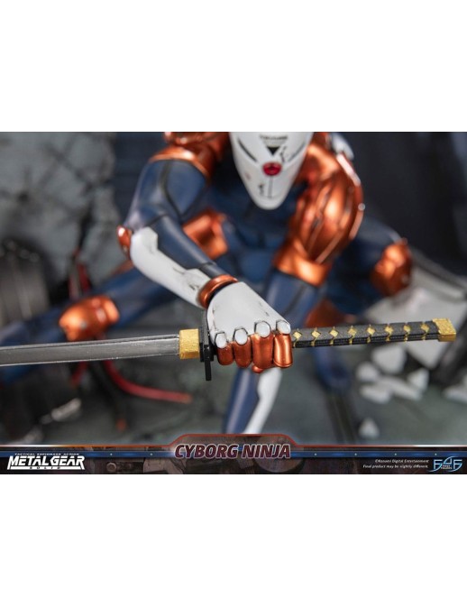 First 4 Figures Metal Gear Solid Cyborg Ninja Gray Fox