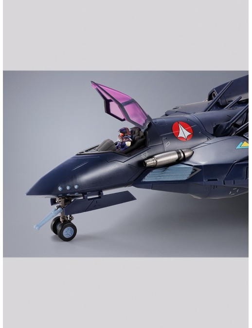 Bandai DX Chogokin Macross 7 VF-17S Nightmare Stealth Valkyrie Gamlin Kizaki Custom