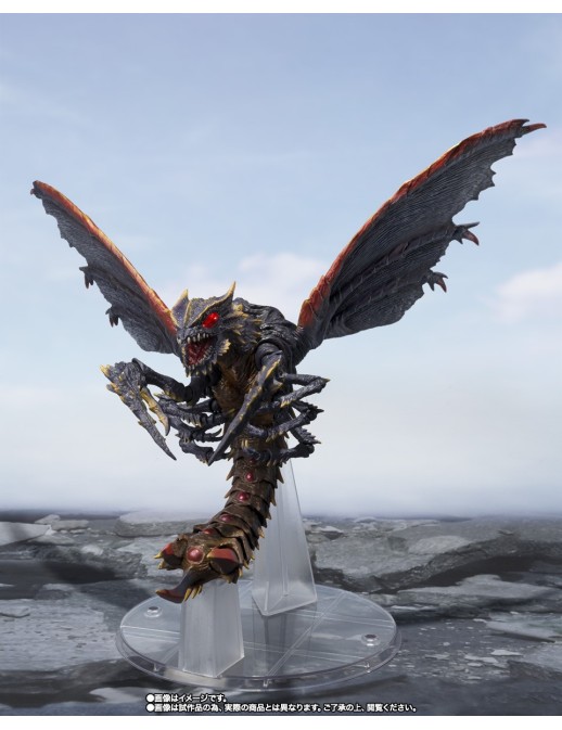 Bandai S.H. MonsterArts Godzilla VS Megaguirus Megaguirus Evolution Set