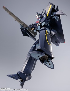 Bandai DX Chogokin Macross 7 VF-17S Nightmare Stealth Valkyrie Gamlin Kizaki Custom