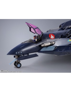 Bandai DX Chogokin Macross 7 VF-17S Nightmare Stealth Valkyrie Gamlin Kizaki Custom