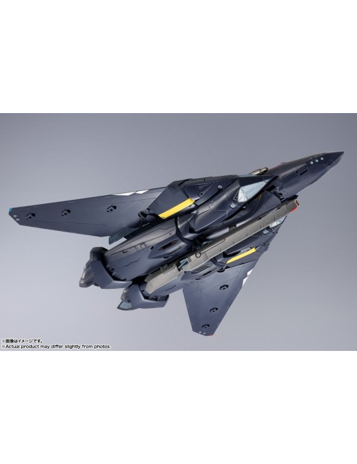 Bandai DX Chogokin Macross 7 VF-17S Nightmare Stealth Valkyrie Gamlin Kizaki Custom