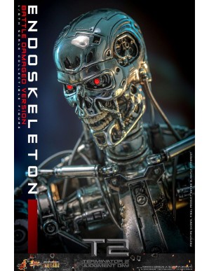Hot Toys Movie Masterpiece Terminator 2 Judgement Endoskeleton Battle Damaged Version 1/6 Scale Collectible Figure