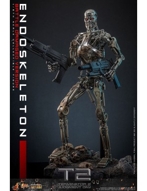 Hot Toys Movie Masterpiece Terminator 2 Judgement Endoskeleton Battle Damaged Version 1/6 Scale Collectible Figure