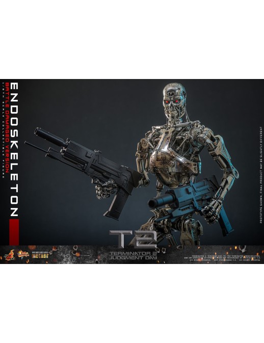 Hot Toys Movie Masterpiece Terminator 2 Judgement Endoskeleton Battle Damaged Version 1/6 Scale Collectible Figure