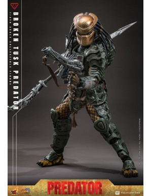 Hot Toys Comic Masterpiece Alien VS Predator Broken Tusk Predator 1/6 Scale Collectible Figure