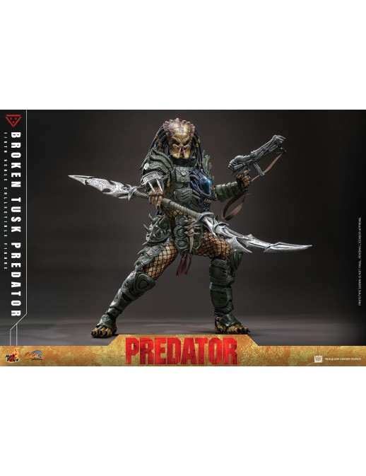 Hot Toys Comic Masterpiece Alien VS Predator Broken Tusk Predator 1/6 Scale Collectible Figure