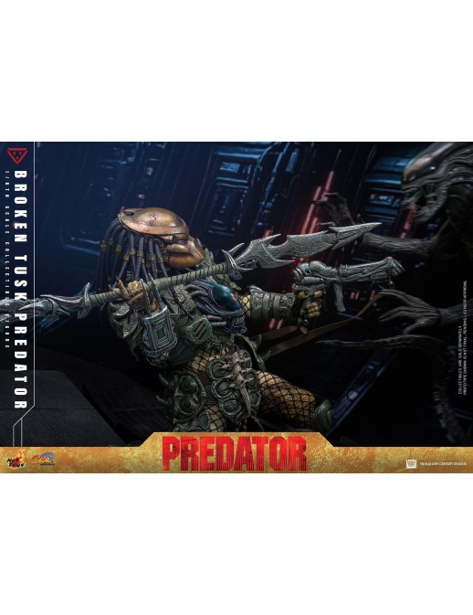 Hot Toys Comic Masterpiece Alien VS Predator Broken Tusk Predator 1/6 Scale Collectible Figure