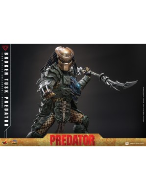 Hot Toys Comic Masterpiece Alien VS Predator Broken Tusk Predator 1/6 Scale Collectible Figure